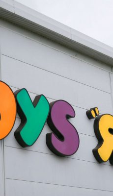 Toys "R" Us